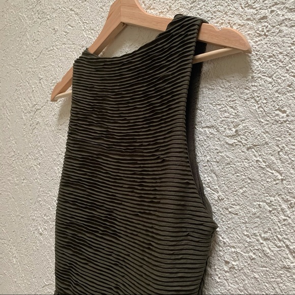 TOPSHOP | Textured Dress | size 10 - Picture 5 of 13